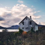 abandoned-arctic-houses-13